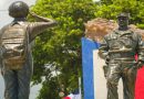 <strong>En la Plaza de la Historia, ASDE reconoce al héroe Coronel Rafael Tomas Fernández Domínguez.</strong>