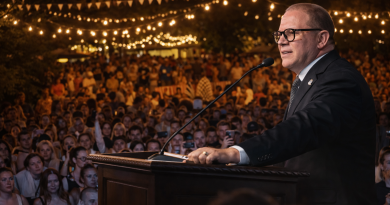 Rafael Castillo desborda el Club Flamboyán y se consolida como el líder de la oposición en Santo Domingo Este