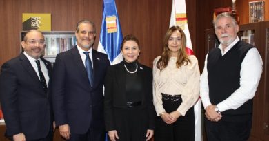 Carolina resalta labor de los dominicanos residentes en el exterior durante su visita a Japón