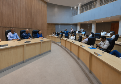 Concejo de Regidores del ASDE sostiene encuentro con nuevo jefe policial para fortalecer normativas municipales