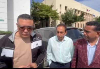 Doctor Cruz Jiminian y Nelson Gutiérrez entregan a comunicador Jossan Capell ante el Ministerio Público